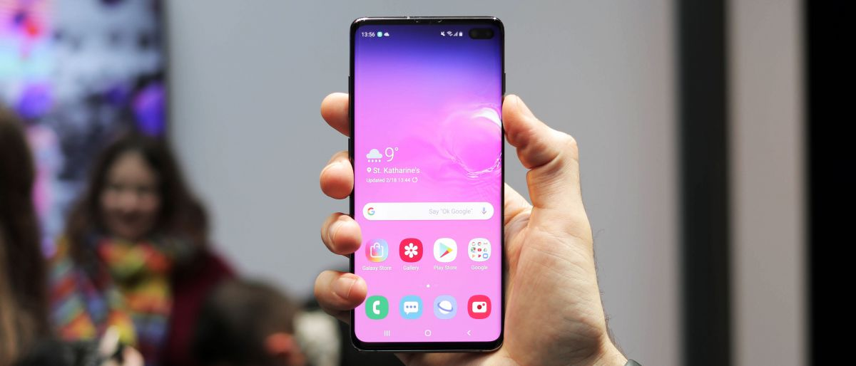 Samsung Galaxy S10 Plus Vs iPhone XS (Updated 2023)